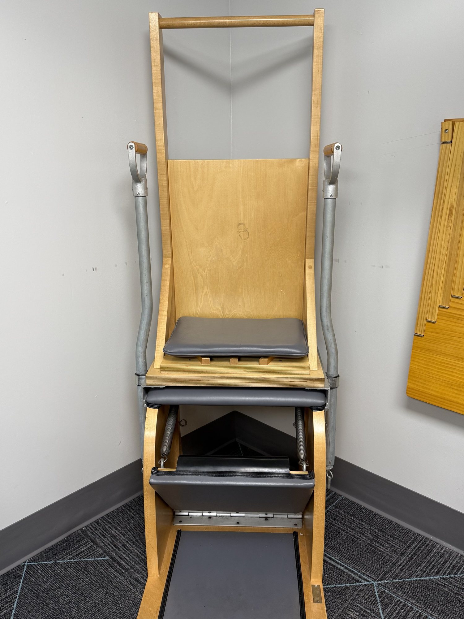 Gratz High Chair
